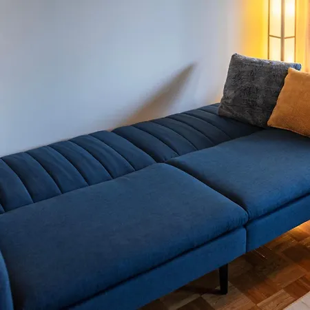 아파트 Two-room In Center With Private Entrance