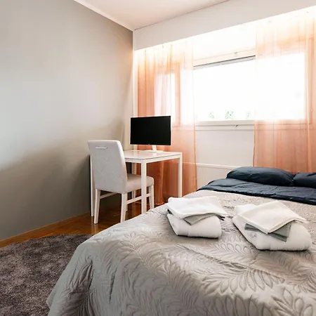 Appartement Two-room In Center With Private Entrance Kirkkonummi